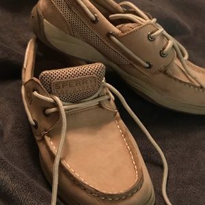 Sperry top sider shoe